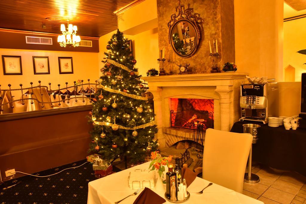 Apartament Executive Vedere Munte Alpin Resort Poiana Brasov Buitenkant foto