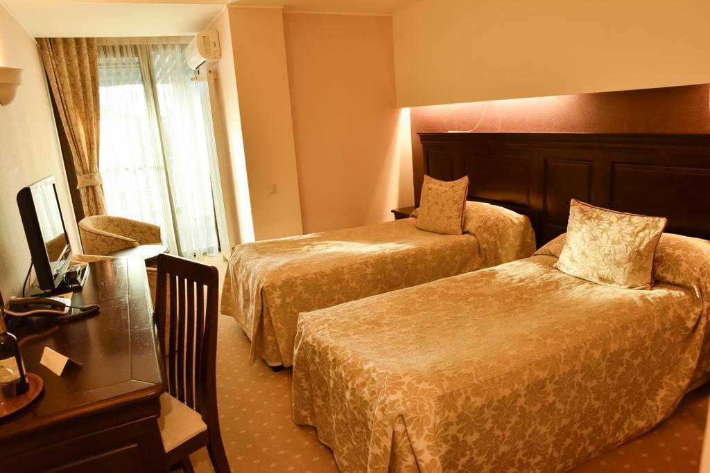 Apartament Executive Vedere Munte Alpin Resort Poiana Brasov Buitenkant foto
