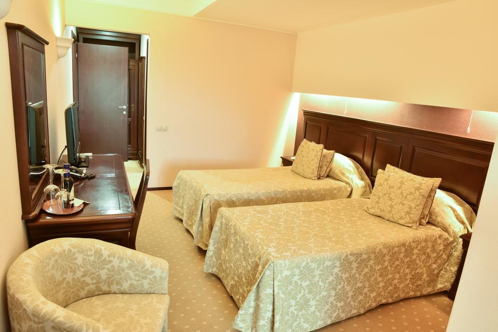 Apartament Executive Vedere Munte Alpin Resort Poiana Brasov Buitenkant foto