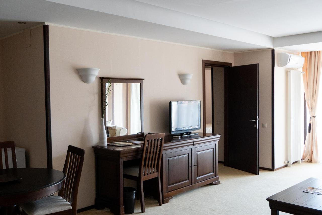 Apartament Executive Vedere Munte Alpin Resort Poiana Brasov Buitenkant foto