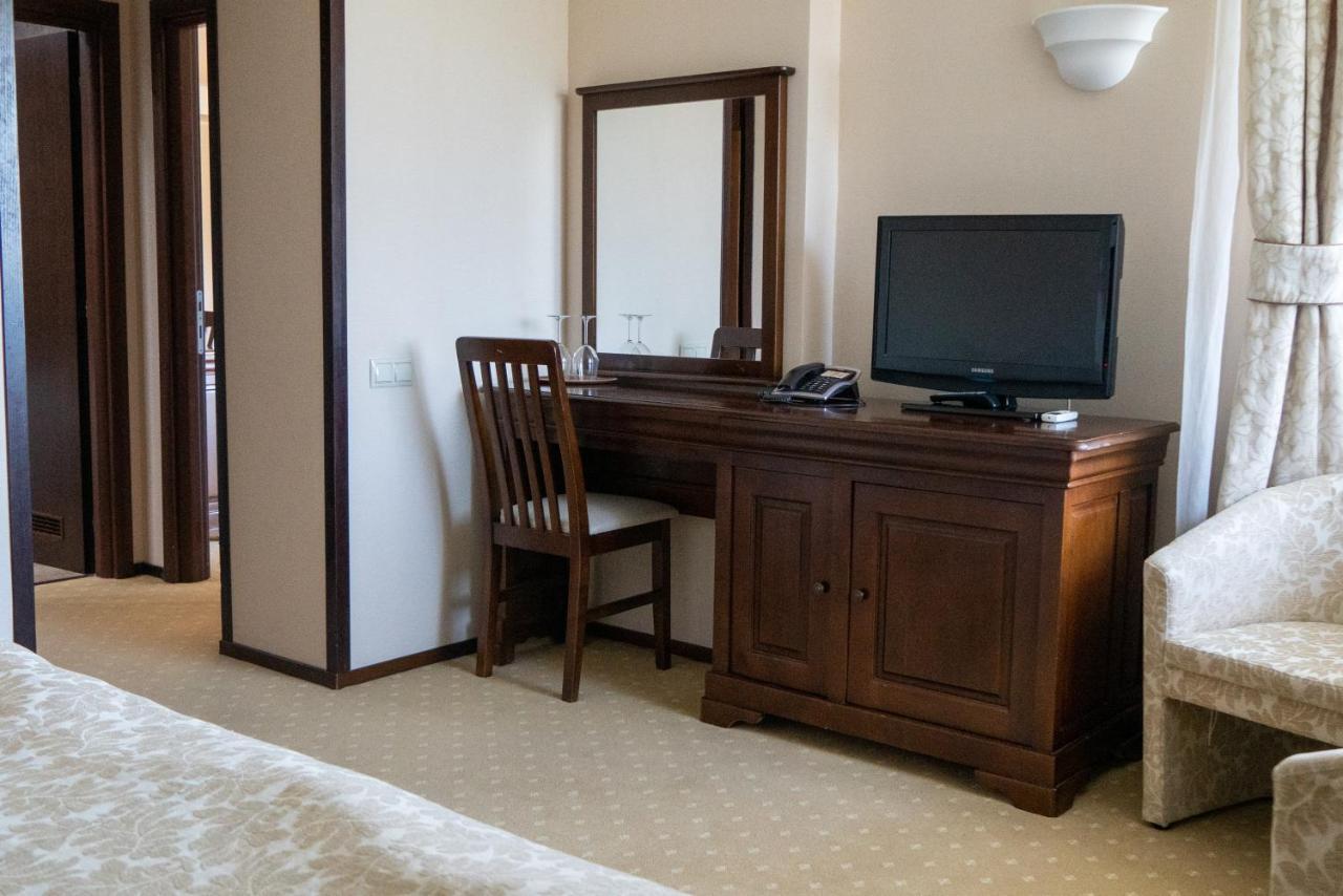 Apartament Executive Vedere Munte Alpin Resort Poiana Brasov Buitenkant foto